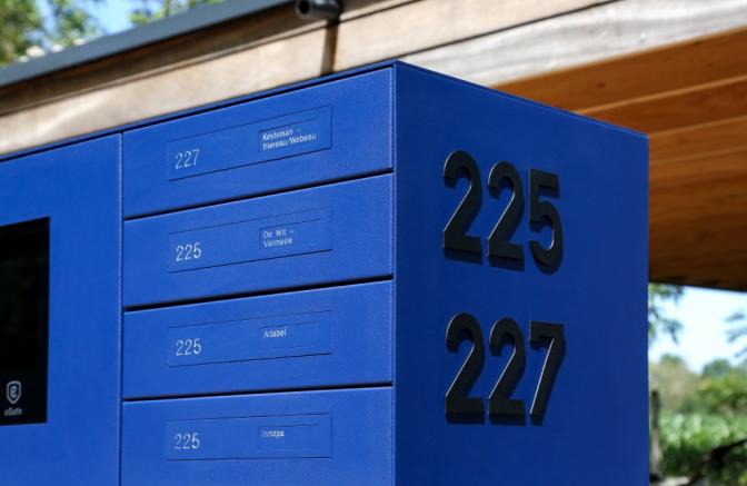brievenbus ensemble pakketbrievenbus blauw
